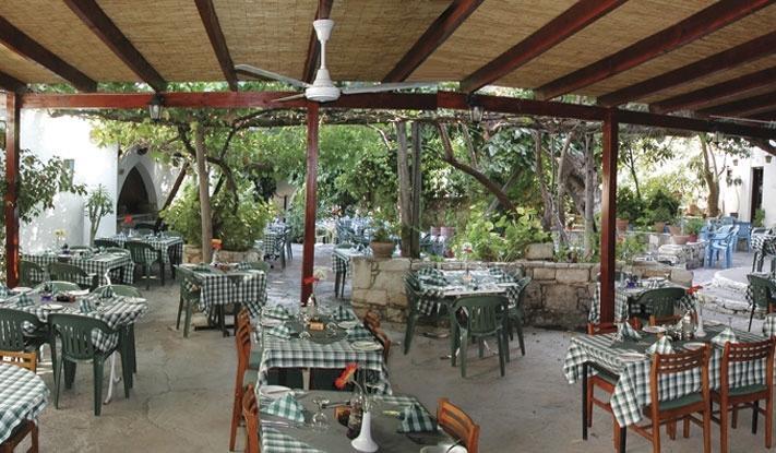 The Bunch Of Grapes Inn Pissouri Esterno foto